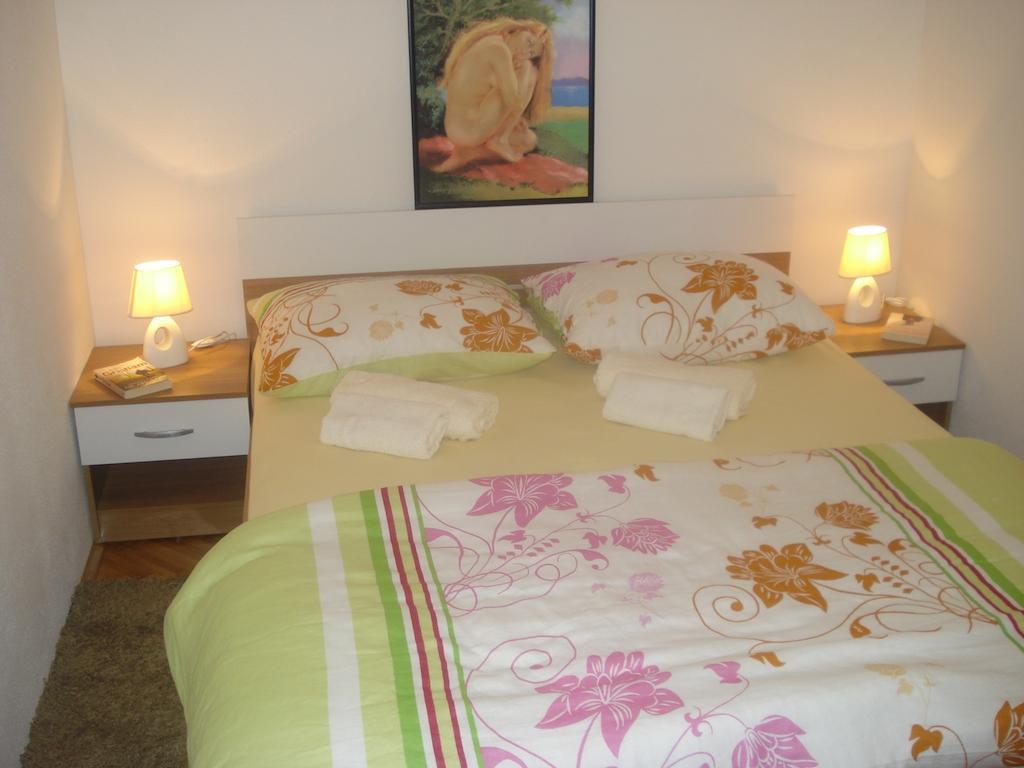 Apartments Dalmacija Rogoznica  Szoba fotó