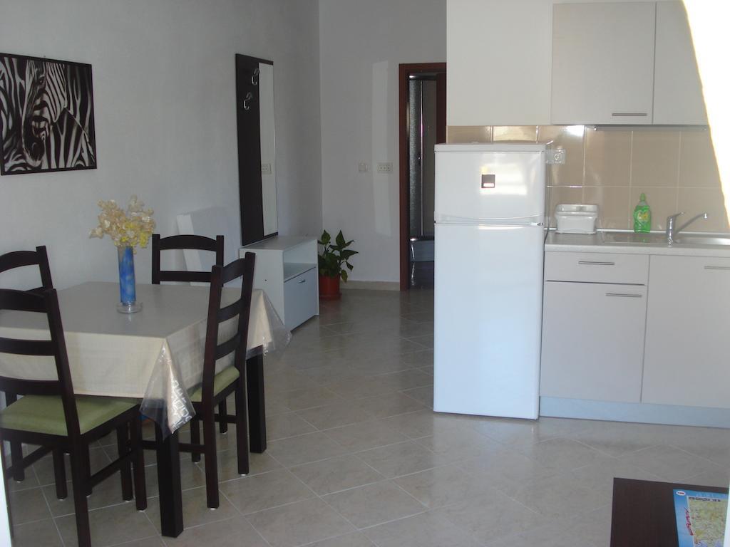 Apartments Dalmacija Rogoznica  Szoba fotó